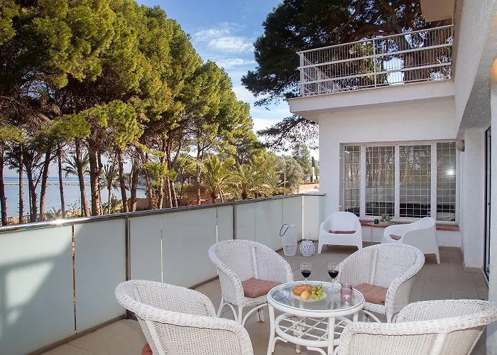 Villa Rotes
